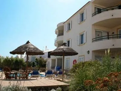 Apartamentos Sol Ponent - Image 1