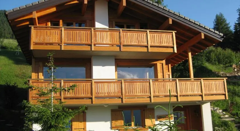 Chalet Arc-en-Ciel - Image 1