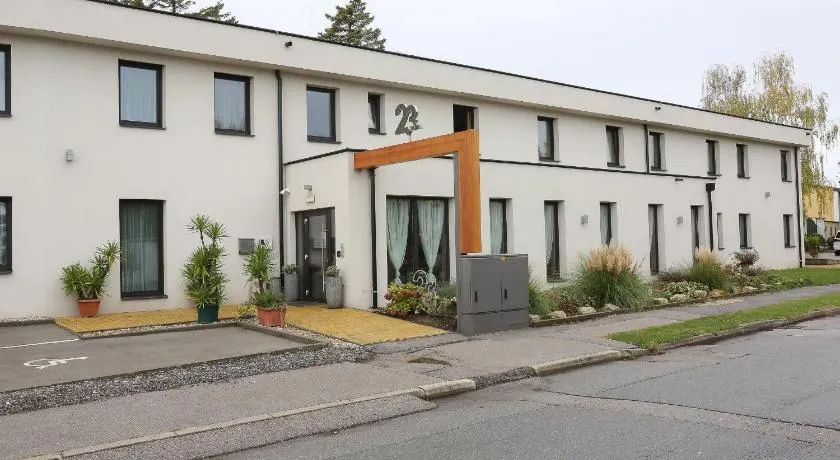 23-hotel - Image 1