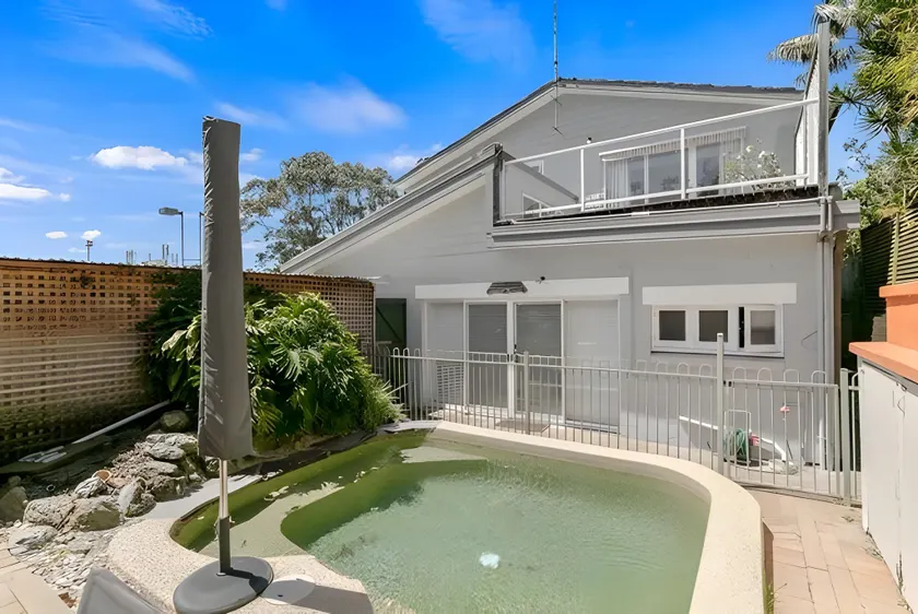 Resort Living Coogee - Image 1