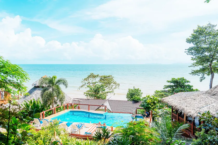 Koh Jum Resort - Image 1