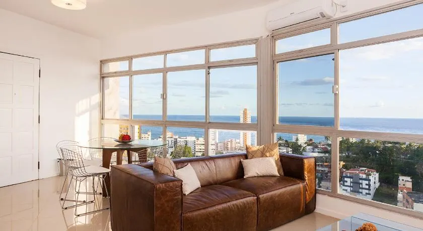 Luxury Surround Sea View Apartment - Image 1
