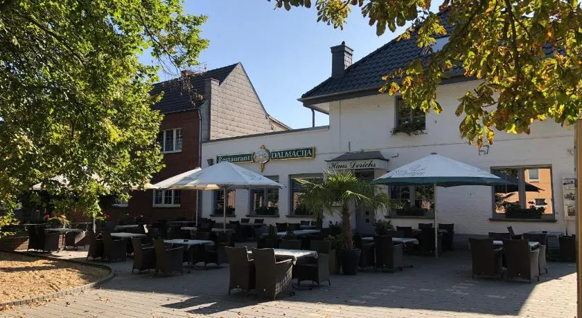 Hotel Restaurant Dalmacija - Image 1