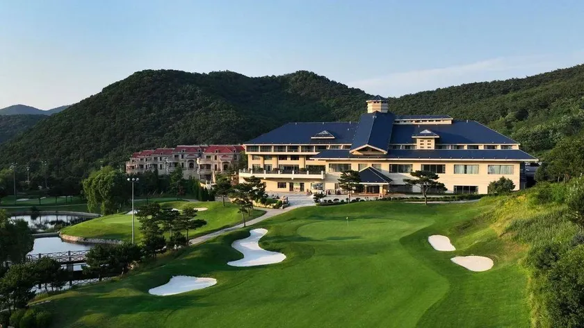Dalian Xijiao Golf Resort - Image 1