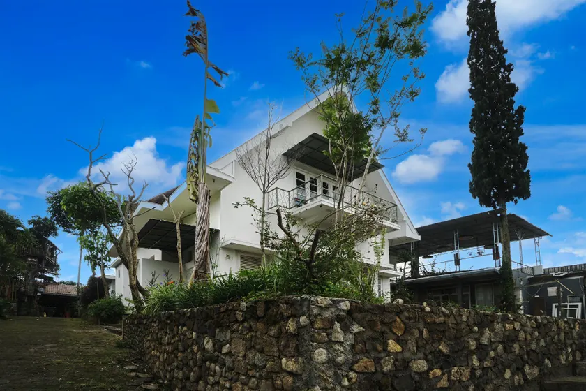 Dancenter Embun Pagi Hotel & Resort - Image 1
