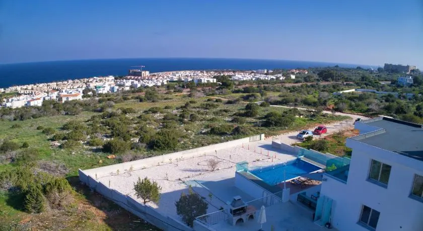 Aetopetra Villa - Image 1