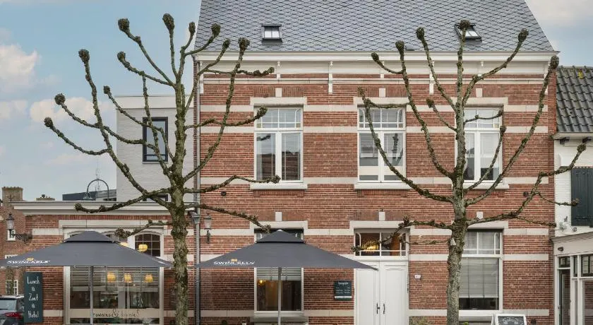 Brownies & downieS Hotel Baarle - Image 1
