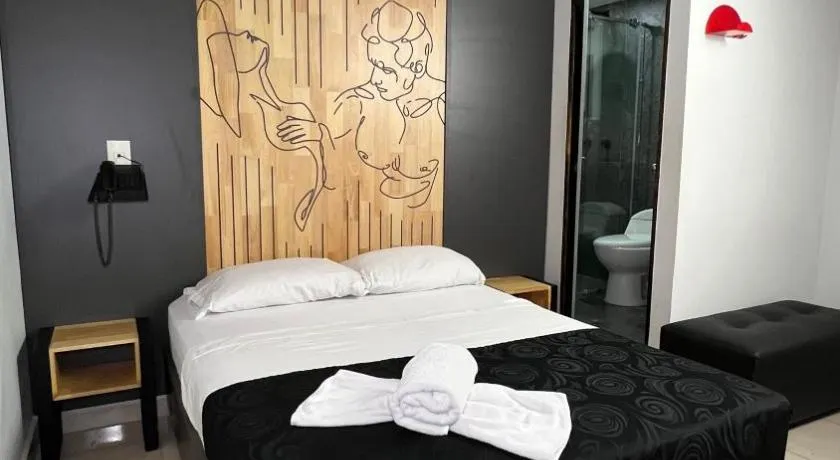 HOTEL KALIFORNIAs - Image 1