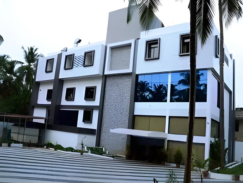 Hotel Bekal Palace - Image 1