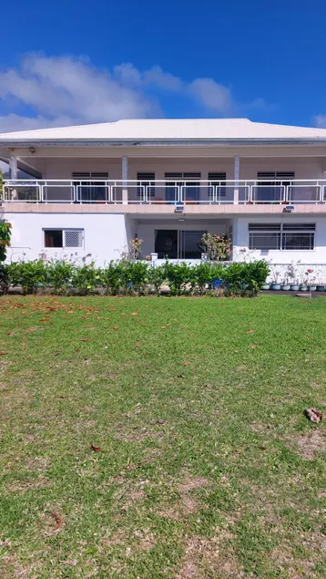 Raiatea Guest - Image 1