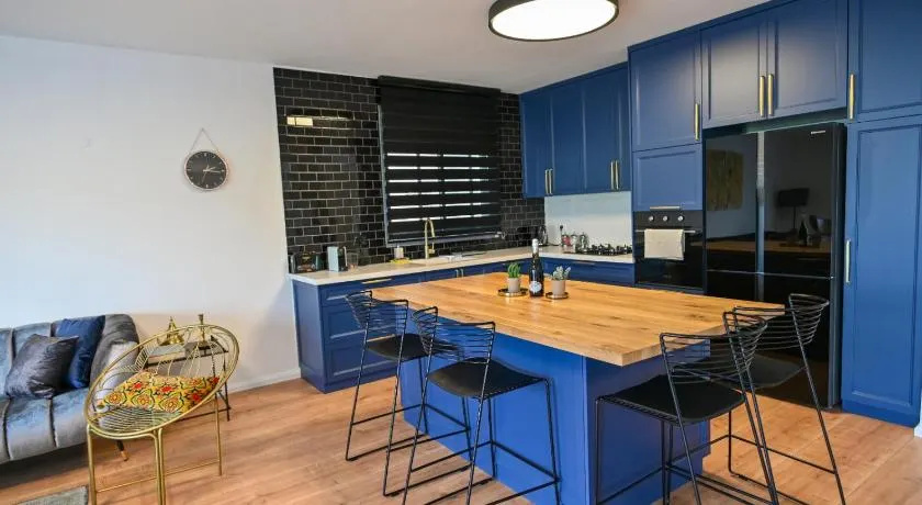 Royal Serenity Penthouse - Image 1