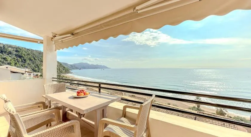 Elias 108 - Blue Glyfada Private Home - Image 1