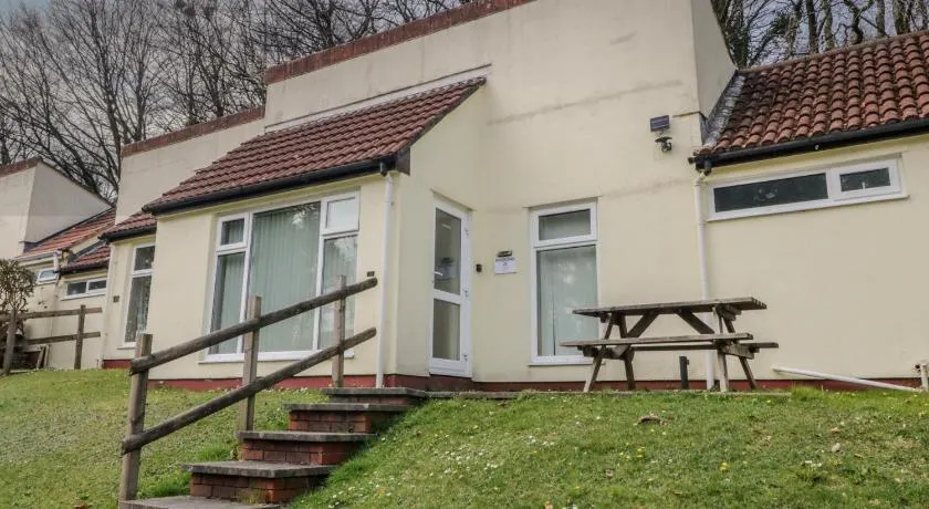 26 Manorcombe - Image 1