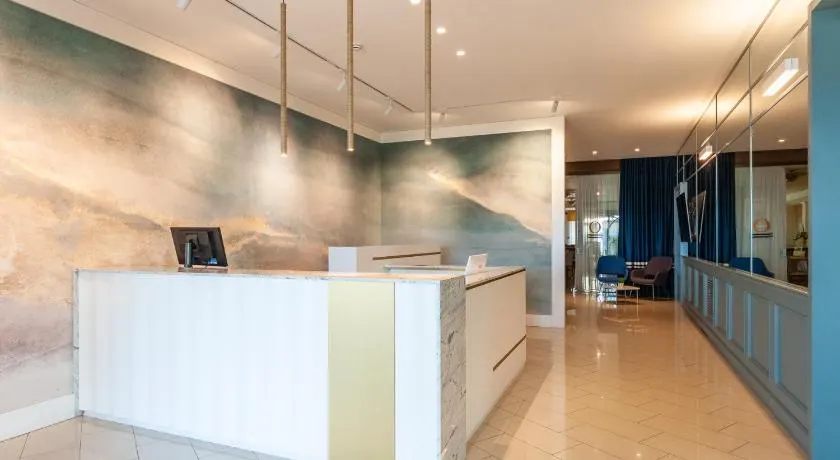 Loriana Park Hotel Sul Lago - Image 1