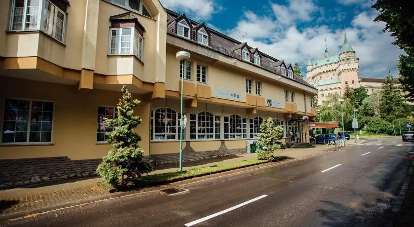 Hotel pod Zámkom - Image 1