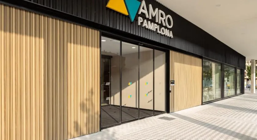 Amro Pamplona - Albergue Juvenil - Image 1