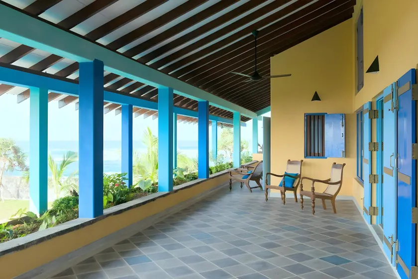 Villa Atulya at Ocean's edge - Image 1