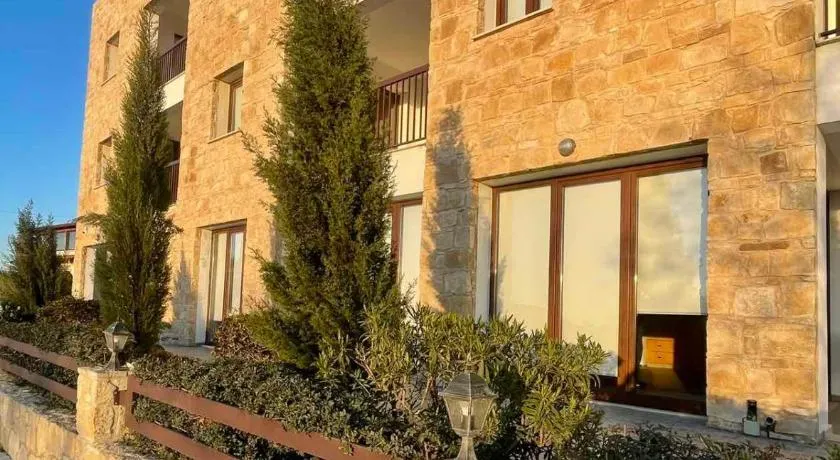 Daniel's Hotel Apartments - Image 1