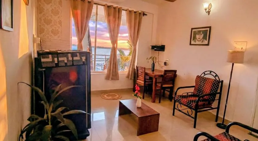 GS Home on the bay -Supreme Sea & forest view 2nd floor 720 glass studio apartment - Image 1