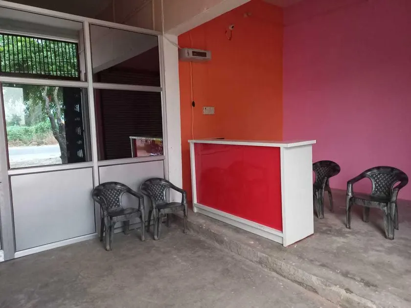 Hotel O Royal Palace - Image 1