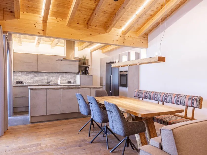 Lush apartment in Tyrol with sauna - Image 1