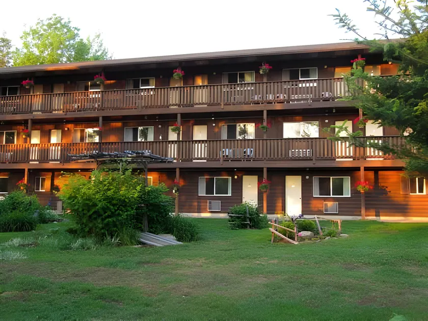 Spring Lake Resort - Image 1