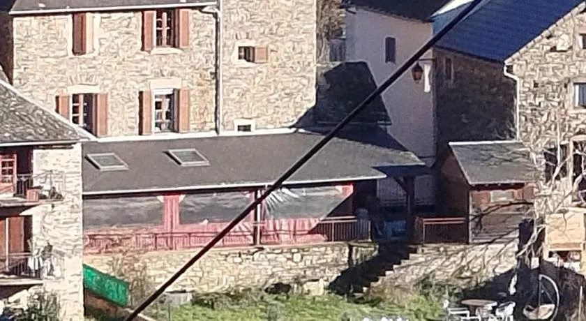 Auberge du Roc Saint Jean - Image 1