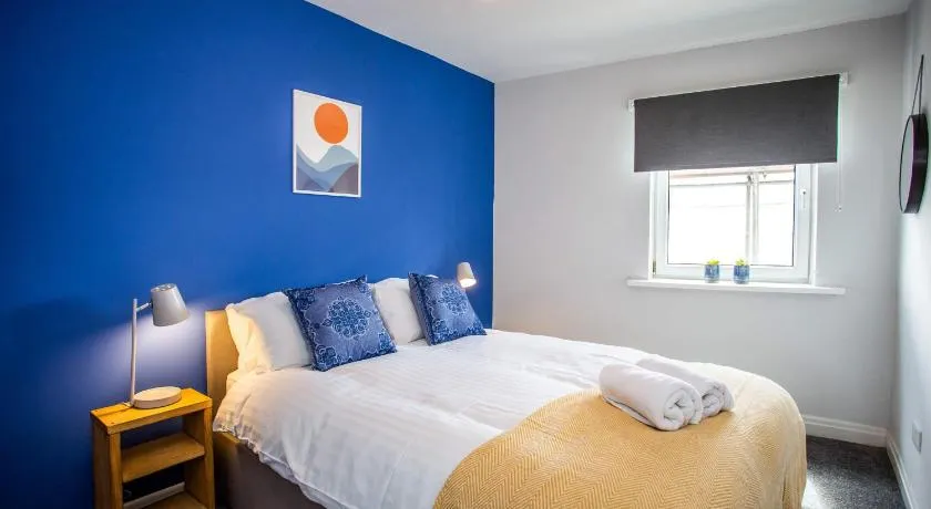 Walk to Seaburn Beach - Parking - Coastal Stay - Image 1