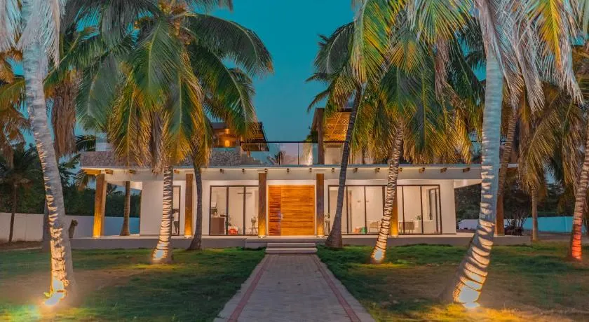 Villa de lujo frente al mar en Tierra Bomba - Image 1