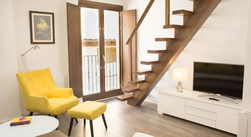 AiA EXCLUSIVE APARTMENTS - Image 1