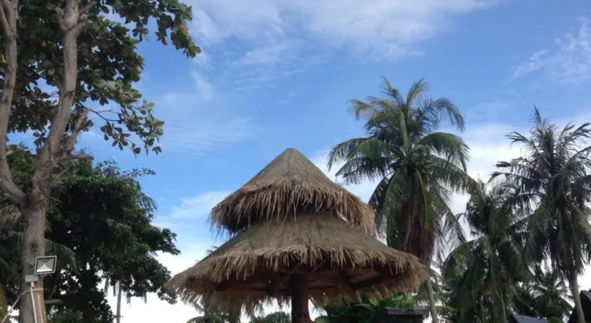 Tropicana Khophagan Resort Hotel - Image 1