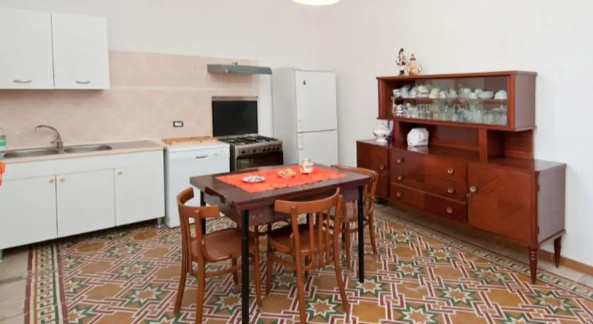 Shaka guest house - Image 1
