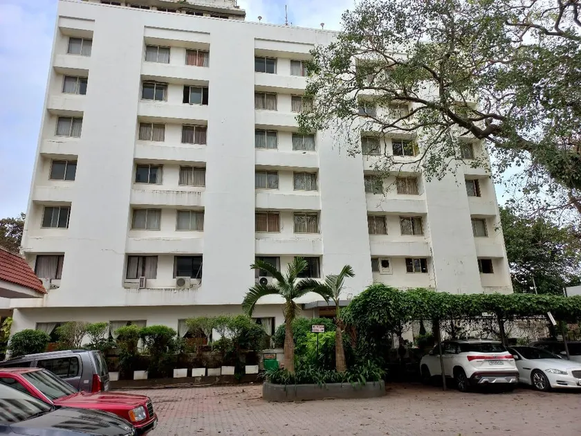 FabHotel Juhu Plaza - Image 1