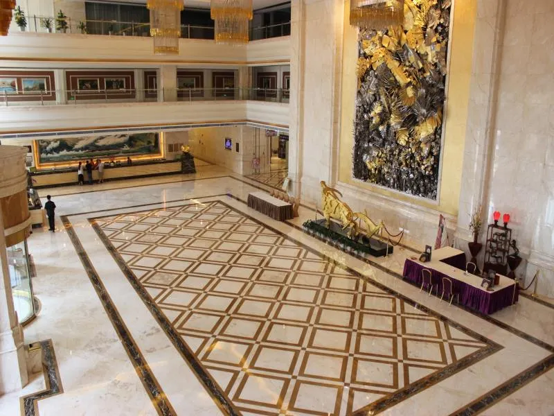 Golden Sun Hotel - Image 1