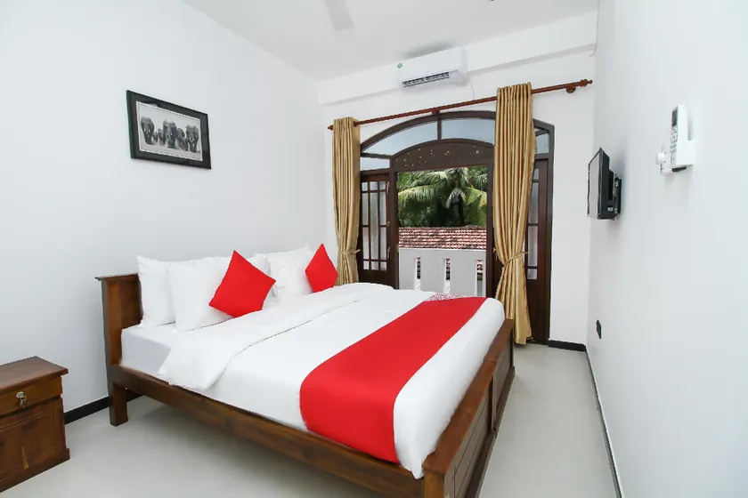 Royal Rich Villa - Image 1