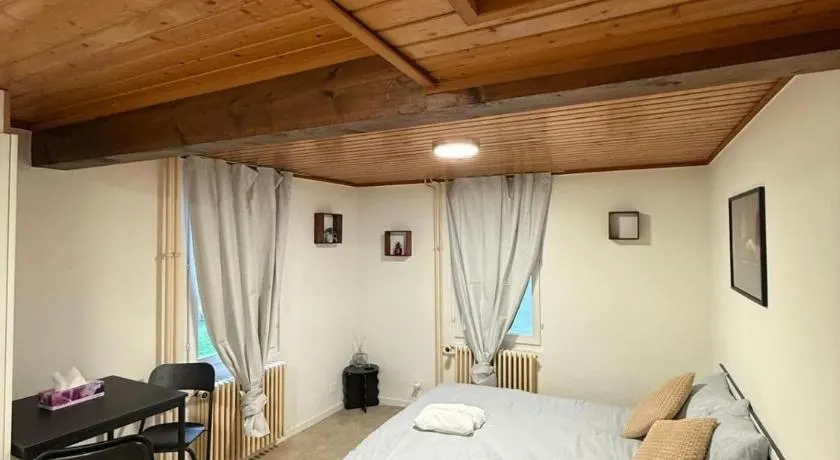 Studio cosy avec Wi-Fi et cuisine équipée - Image 1