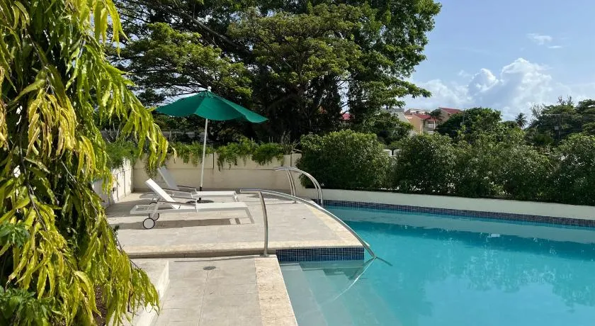 123 Harmony Hall Green - Image 1