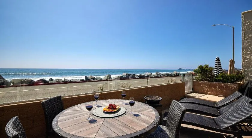 Water Front Spectacular Ocean View Large Balcony AC Pet Friendly - Image 1
