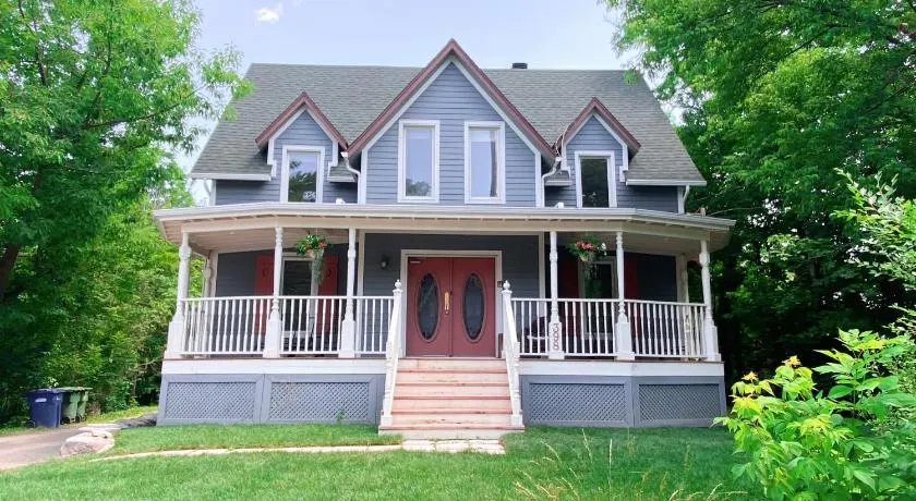 Maison Bleue - Image 1