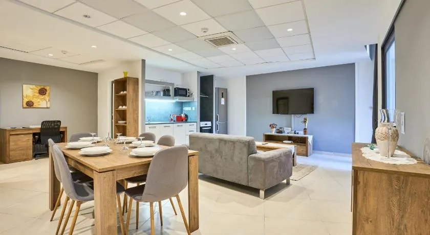 Holiday Home in Marsaskala - Image 1
