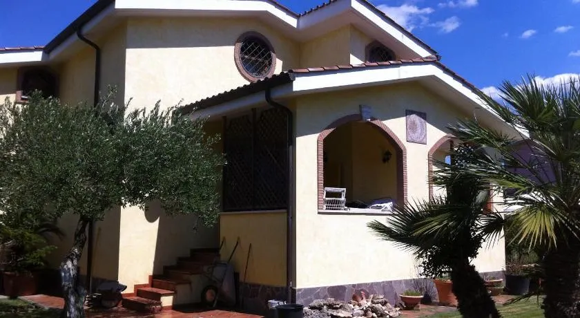 Paoline's suite in villa - Image 1