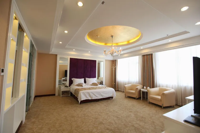 Hengshengxing Desert Hotel - Image 1