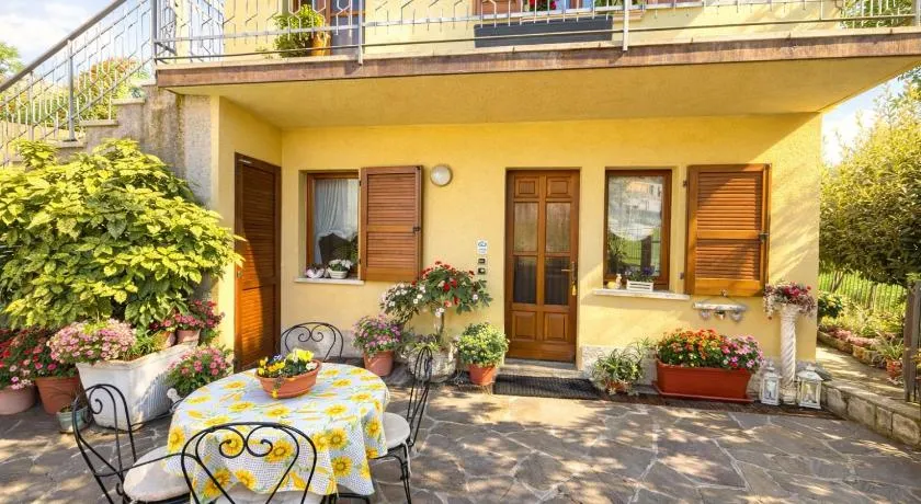 Casa Rosalia cozy holiday apartment by Gardadomsumea - Image 1