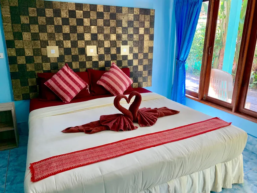 Pakmeng Beach Resort - Image 1