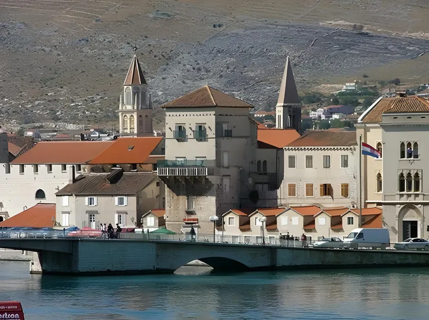 House Ivančić - Image 1