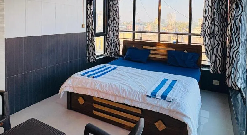 Rooftopwaves penthouse - Image 1