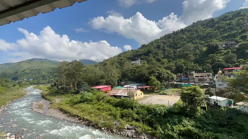 Hotel Ankita River View - Image 1