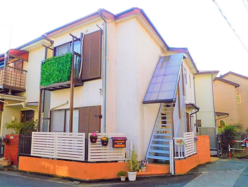 Martians Hotel Tomizu - Image 1