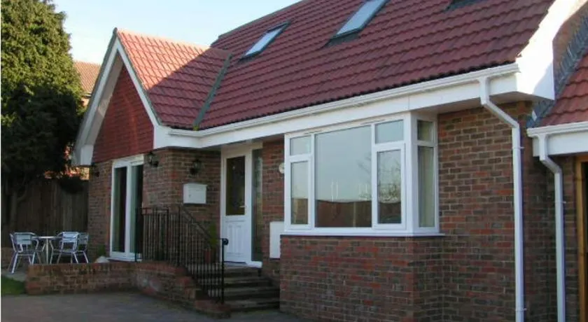 Bramley Cottage - Image 1