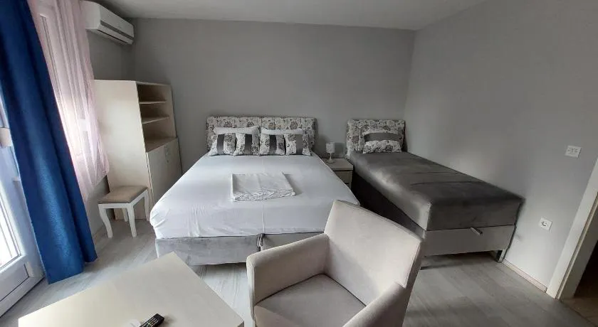 Apartments MIMOZA - Image 1